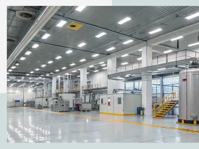 Освещение ангаров в Людиново от 611 руб. - Эффективные решения